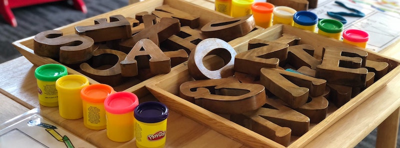 crafts painting letters